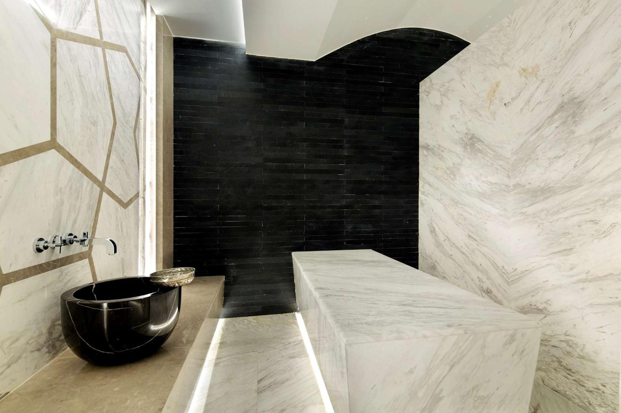 伊斯坦布尔希尔顿逸林酒店 - 皮亚利帕萨 外观 照片 3D rendering of a bathroom