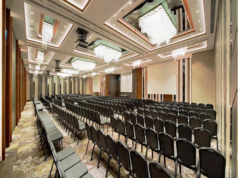 伊斯坦布尔希尔顿逸林酒店 - 皮亚利帕萨 外观 照片 The Grand Ballroom