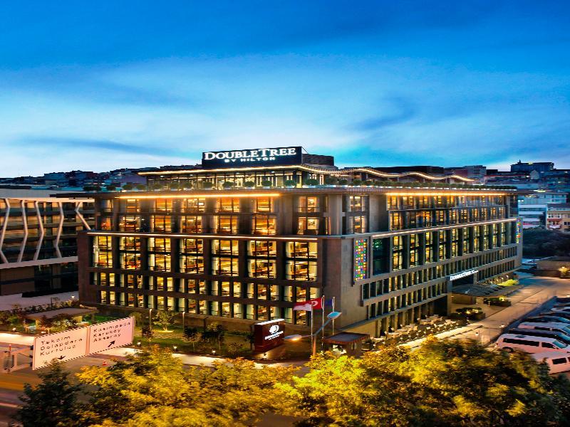 伊斯坦布尔希尔顿逸林酒店 - 皮亚利帕萨 外观 照片 DoubleTree by Hilton Beijing Airport